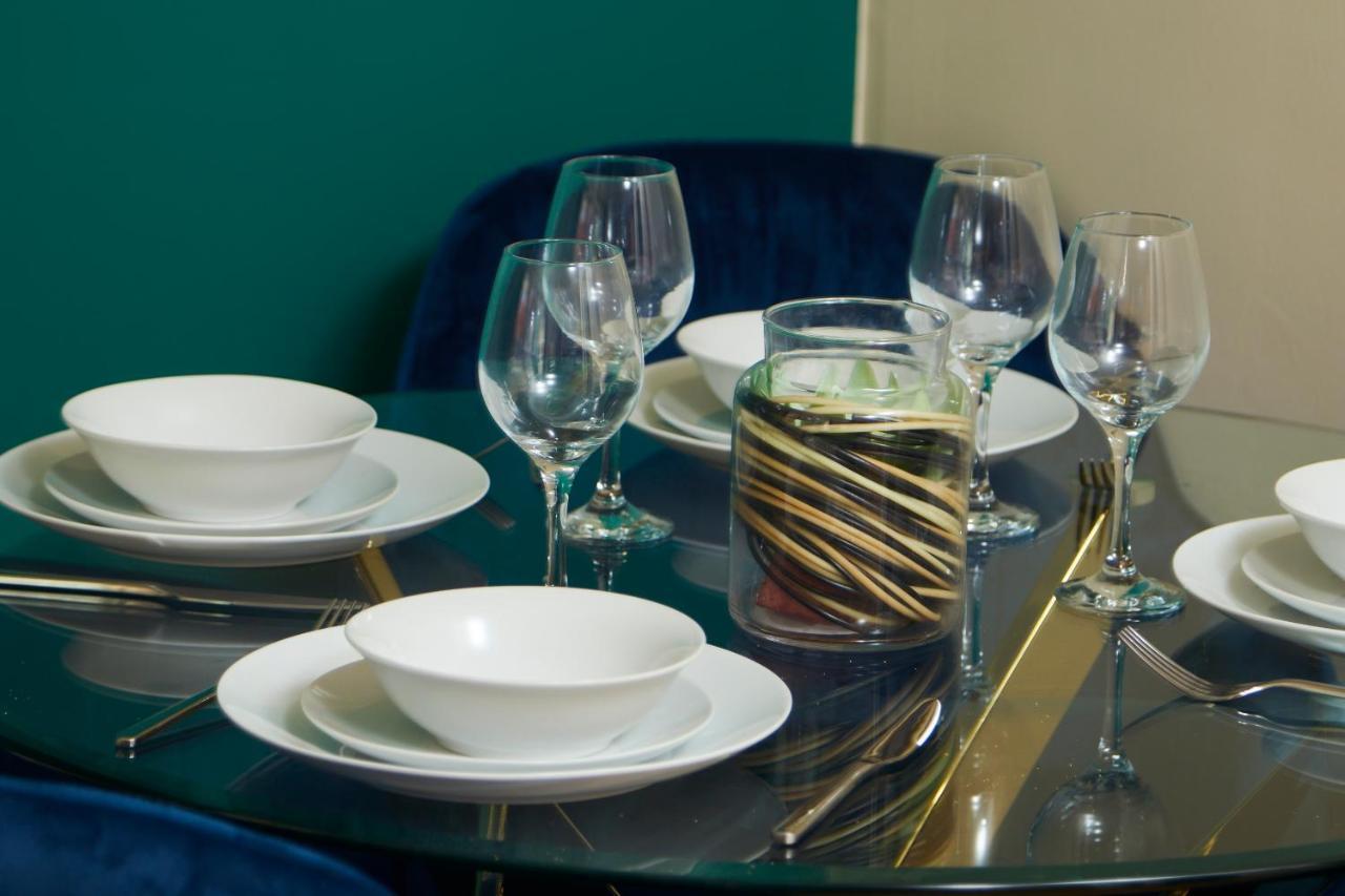 Exquisite Cambridge Abode - Sleeps 6 - Parking Apartamento Exterior foto